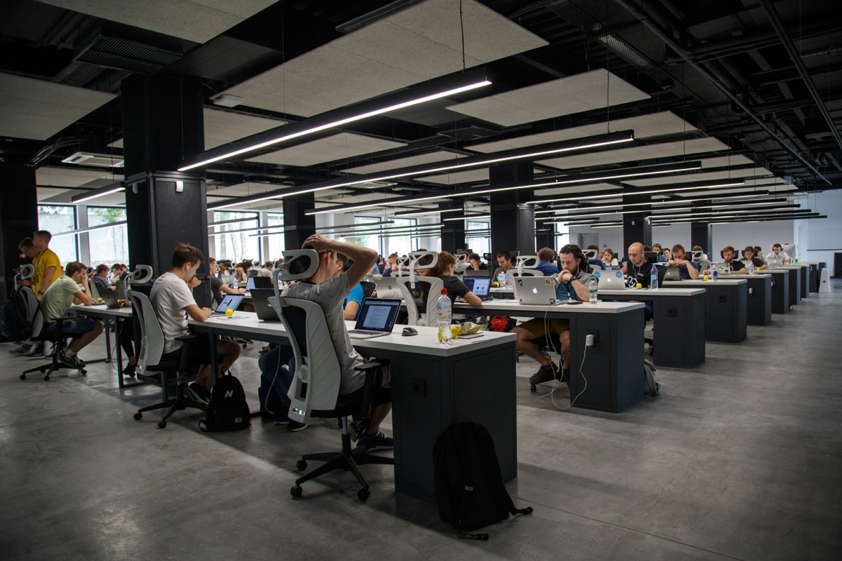 Team di sviluppatori al lavoro